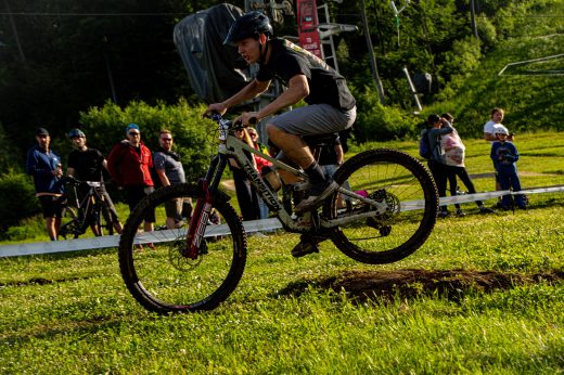 Sportovní fotografie – Red Bull Raw Slalom 2026, Buková hora, startovní číslo 724