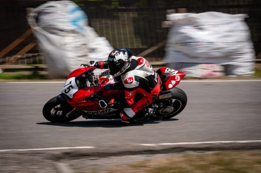 Sportovní fotografie – Česká Tourist Trophy - IRRC - ESR 2026, Hořice, startovní číslo 75