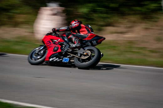 Sportovní fotografie – Česká Tourist Trophy - IRRC - ESR 2026, Hořice, startovní číslo 98