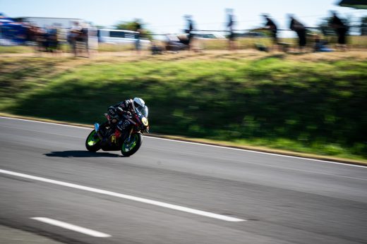 Sportovní fotografie – Česká Tourist Trophy - IRRC - ESR 2026, Hořice, startovní číslo 3