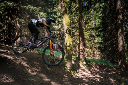 Sportovní fotografie – Enduro Race Czarna Gora 2026, Czarna Gora, startovní číslo 251