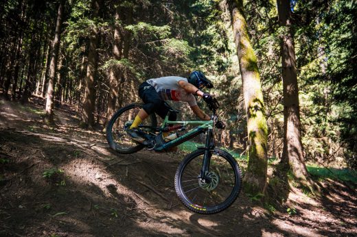 Sportovní fotografie – Enduro Race Czarna Gora 2026, Czarna Gora, startovní číslo 82