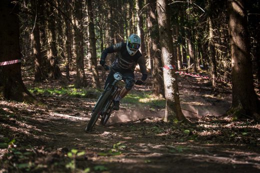 Sportovní fotografie – Enduro Race Czarna Gora 2026, Czarna Gora, startovní číslo 7