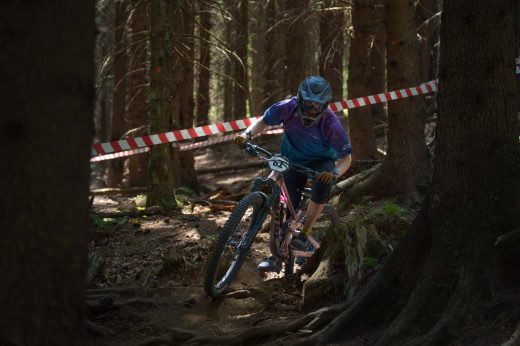 Sportovní fotografie – Enduro Race Czarna Gora 2026, Czarna Gora, startovní číslo 61