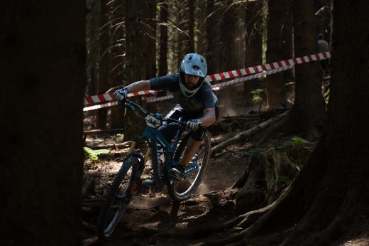 Sportovní fotografie – Enduro Race Czarna Gora 2026, Czarna Gora, startovní číslo 44