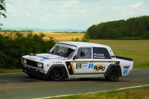 Sportovní fotografie – Podorlická Rally 2026, Opočno, startovní číslo 82