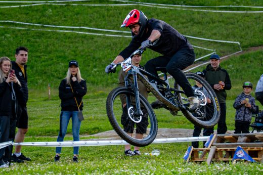 Sportovní fotografie – Red Bull Raw Slalom 2026, Buková hora, startovní číslo 712